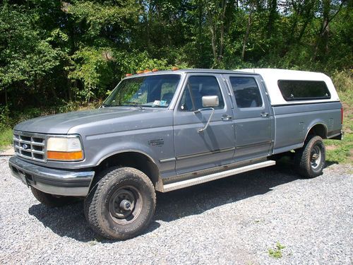 1995 ford f-350 xlt 4x4, 7.3 powerstroke diesel, 5 speed manual, crew cab, 8'bed