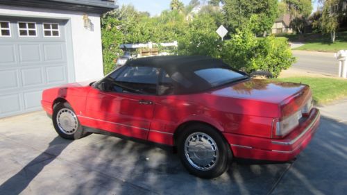 Cadillac : allante convertible 2 door 91 cadillac red - nice car