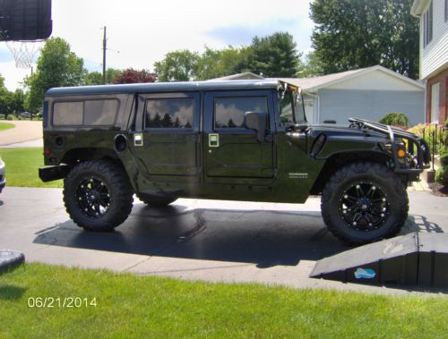 2001 hummer h1 wagon low miles excellent condition