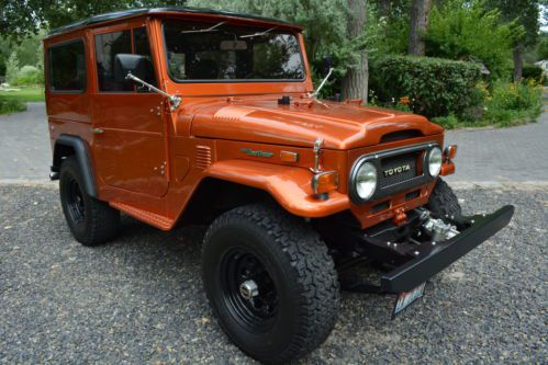 *** 1974 fj40 - one of a kind every nut and bolt rotisserie restoration ***