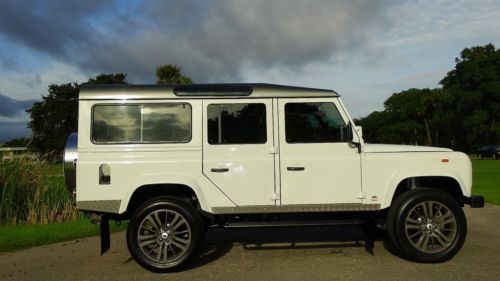 1986 land rover defender 110 wagon completely refurbished a/c and v/8 must see