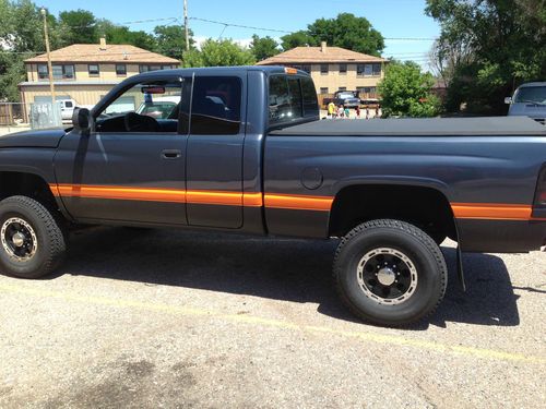2000 dodge ram 2500 extended cab