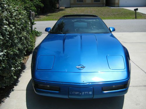 1991 cobalt blue corvette coupe with removable top - runs great!