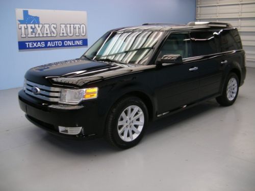 We finance!!  2012 ford flex sel pano roof heated leather sync 30k mi texas auto