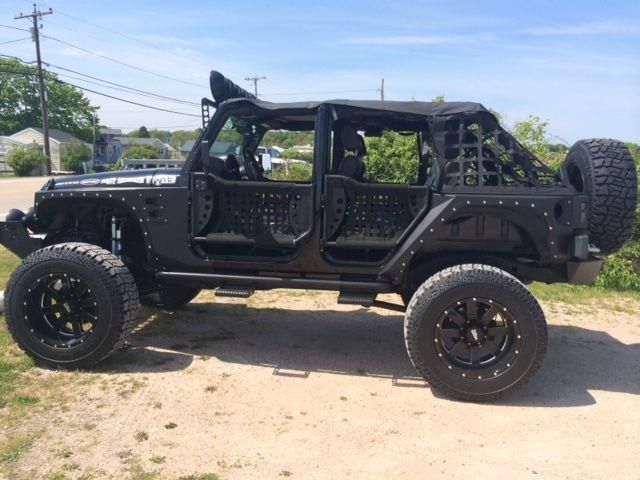 Jeep wrangler black