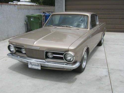 Barracuda 1964 california black plate v8 survivor no reserve nice car  !!!!!