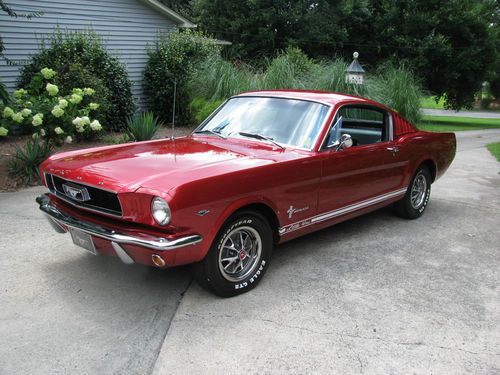 1966 ford mustang 2+2 fastback