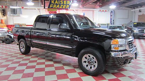 06 sierra crew cab 4x4 blk/blk full pwr near prfct in/out new tires cant beat $$