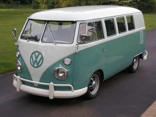 1963 vw bus standard bus stock appaearance.. but low and cool!