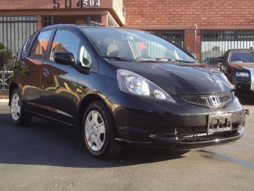 2013 honda fit damaged salvage runs! fuel efficient only 8k miles export welcome