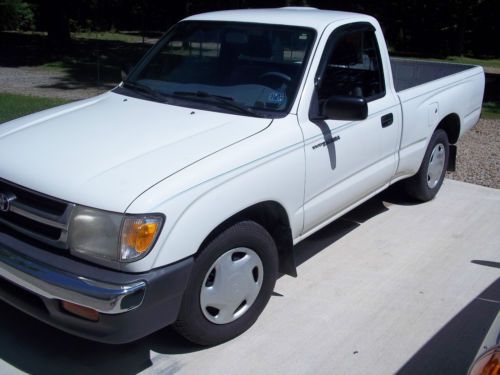1998 toyota tacoma dlx standard cab pickup 2-door 2.4l