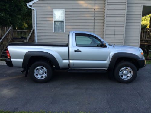 2013 4x4, 4700 miles, like new, extras