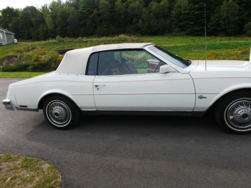 1982 buick riviera limited edition convertible 2-door 4.1l