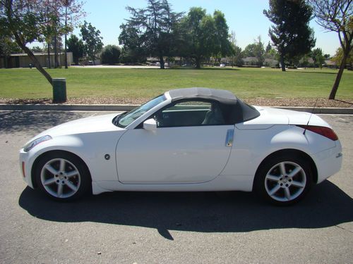2005 nissan 350z touring roadster convertible 66k low miles leather hid loaded!