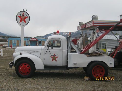 1946 chevy 1 1/2 ton tow truck