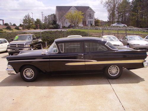 1958 ford fairlane custom 300 short body factoy p/s 352 fe block very solid car