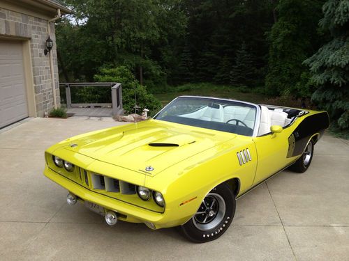 1971 plymouth cuda 383 convertible - curious yellow *all numbers match* mint