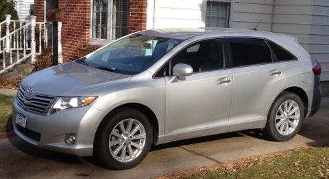 2010 toyota venza base wagon 4-door 2.7l, mature adult owned