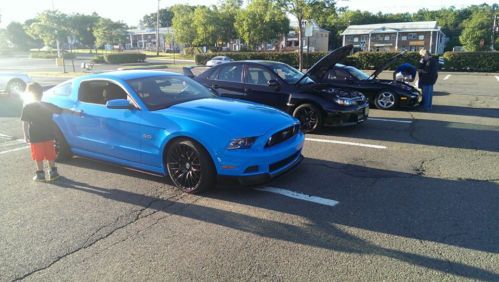 2013 ford mustang gt coupe 2-door 5.0l grabber blue one of kind