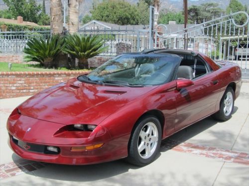 1995 one owner chevy camaro t-tops auto with low 40k.original miles must see!