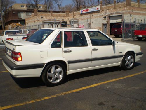 1995 volvo 850 turbo sedan 4-door 2.3l