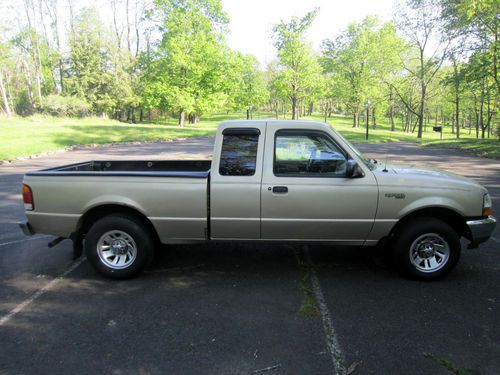 1999 ford ranger xlt two wheel drive 4 door with no reserve