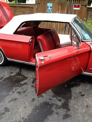1963 chevrolet corvair convertible (red/white)
