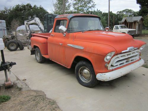 1957 chevy pickup - ready for restoration!