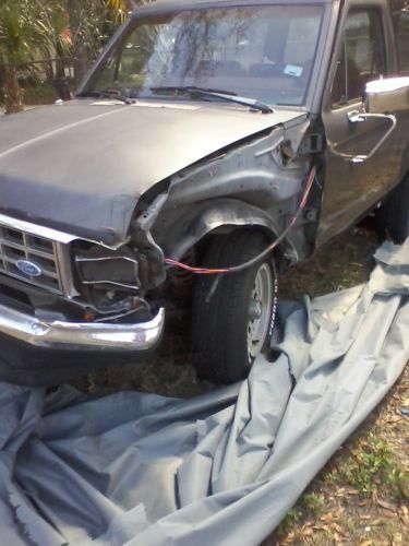 1988 ford bronco 11, driven fro 18 yrs daily, wrecked drivers sid front.