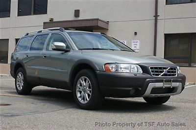 2007 volvo xc70 awd very clean car ,no reserve car!! drives new
