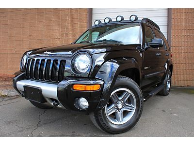 No reserve - renegade edition -2 owner - 4 wheel drive - fully loaded -warranty