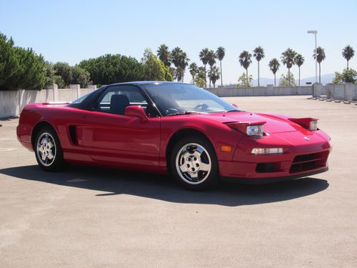 Beautiful acura nsx 1991 (very low mileage)