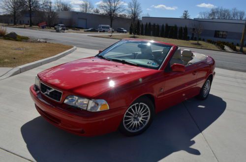 2004 volvo c70 super low miles , nice and clean , no reserve