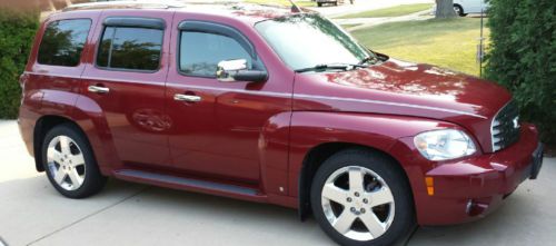 Mint like new one owner 2007 hhr lt 4 door tinted chrome low miles maroon red