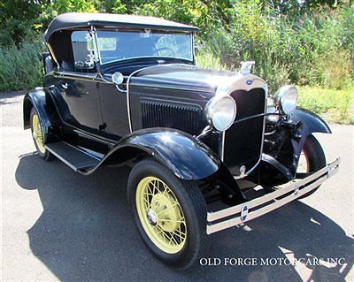 30 deluxe roadster 4 cylinder 3 speed side mount cowl lamps lombard blue