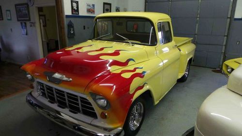 1955 chevrolet second series truck. p/s 4 wheel disc brakes, air conditioning!