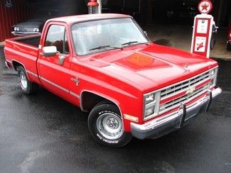 1987 silverado swb short bed victory red on red fuel injected 350 # match v8