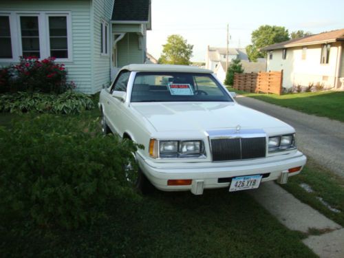 1986 chrysler lebaron convertible white/white 86k miles
