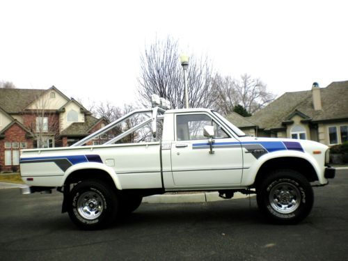1981 toyota pick up sr5 4x4 100% rust free must see