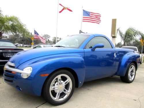 2006 chev ssr..rare pacific blue, hard-to find 6 spd manual, like new, 8k miles!