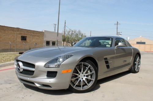2011 mercedes sls amg alubeam silver low miles clean! call 888-696-0646