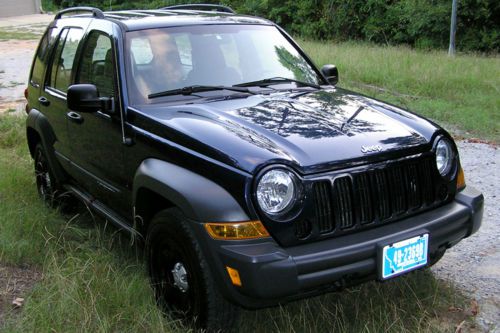 2006 jeep liberty sport 4wd * special options * immaculate * only 69k miles