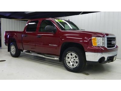 We finance, we ship, 5.3l v8, leather, 1 owner, crew cab,clean carfax