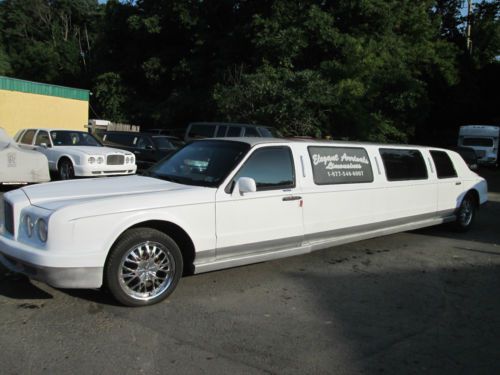 1997 lincoln town car  limousine 4-door bentley clone white