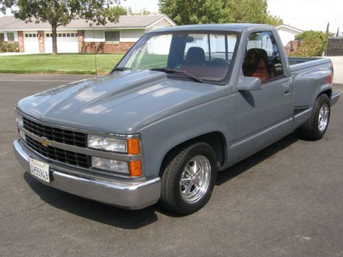 1990 chevy step side factory ss 454 (rare)   unmolested