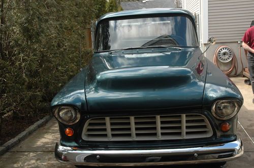 1955 chevy shortbed pickup truck