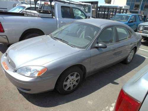 2007 ford taurus, v6 4 door automatic 56,576 miles low