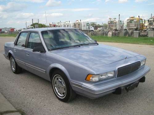 1996 buick century custom - 22,000 original miles - 1 owner - this is the one!