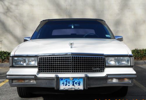 Cadillac deville: 1988 4-door in good condition