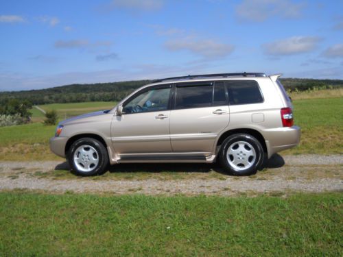 29,000 mi., gold and almond, very good condition, new tires and battery, awd,